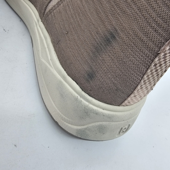 Bzees Tempo Boots | Tan Taupe | Women’s Size 7.5 | Comfortable & Lightweight - Picture 7 of 9